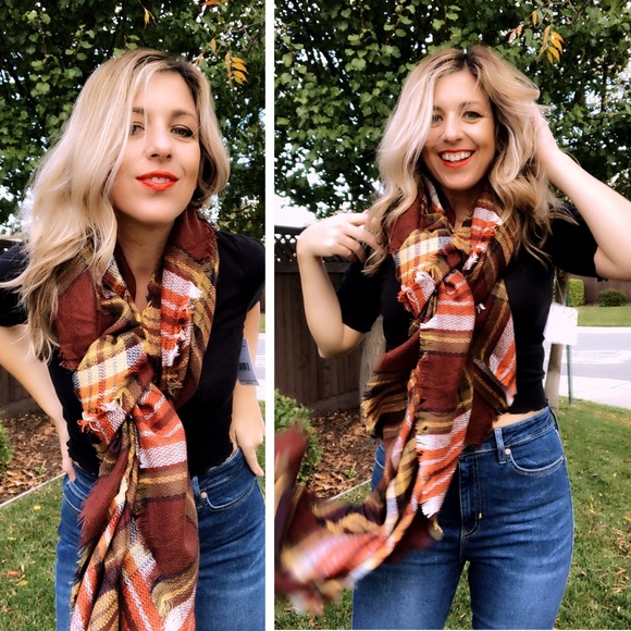 PLAID oversized frayed blanket scarf -BRICK MULTI - Picture 2 of 8